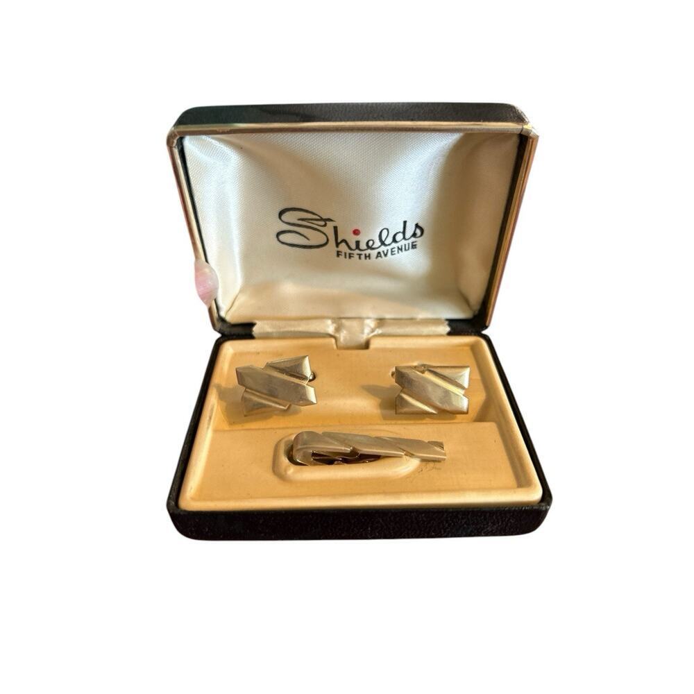 Vintage Shields Fifth Avenue Cuff-Links & Tie Bar Clip Set Gold Tone In Box